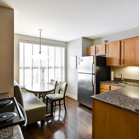 Hyatt House Naperville/Ворренвілл Екстер'єр фото